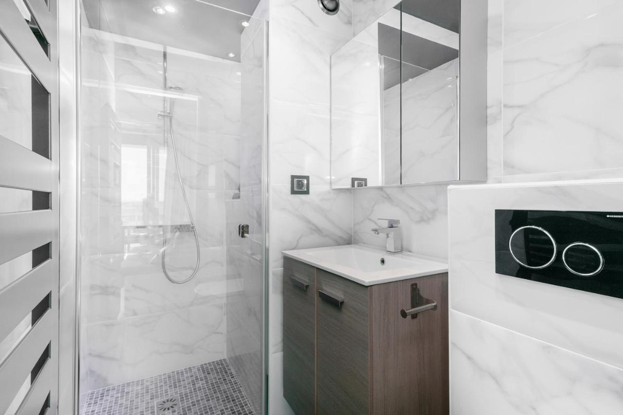 Village Naturiste R4N - Le Blue Light Heliopolis Sea View Luxe 아그 외부 사진